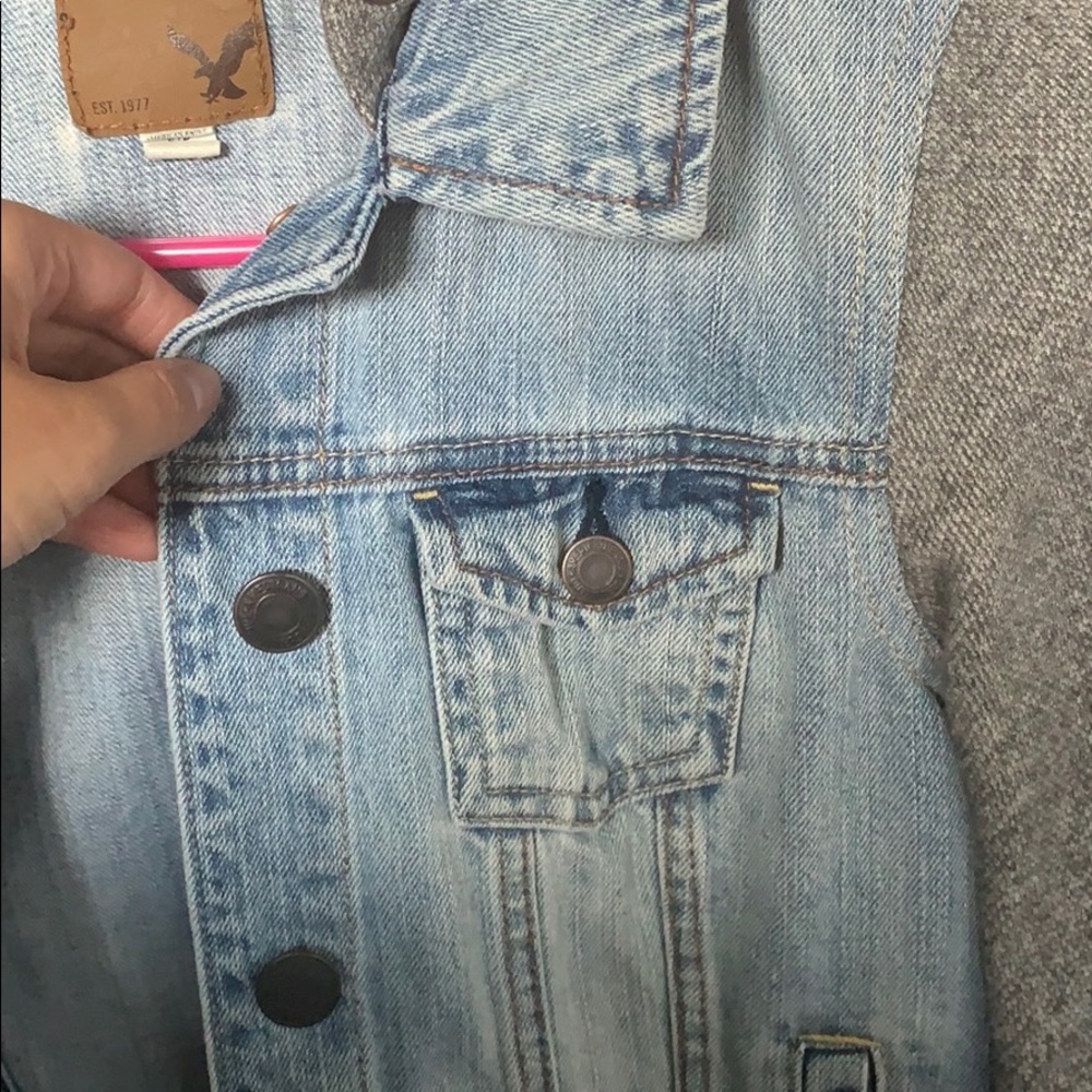 AE jean jacket - Picture 4 of 4